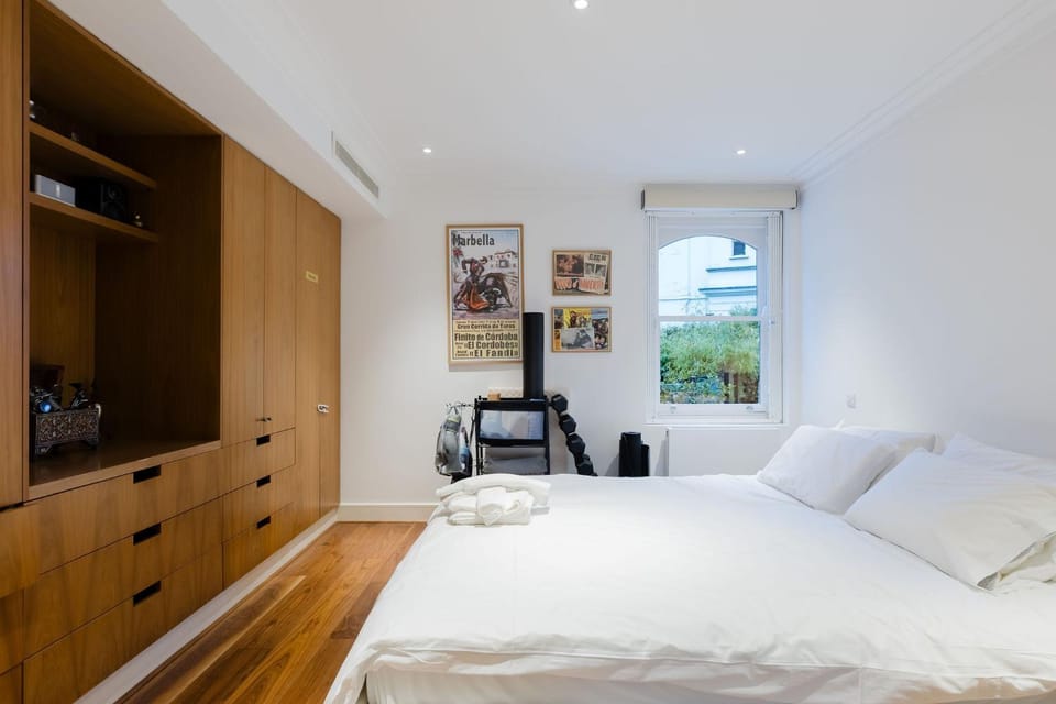 Serene 3BDR Garden Retreat by Hampstead Heath Apartment in London Borough of Camden