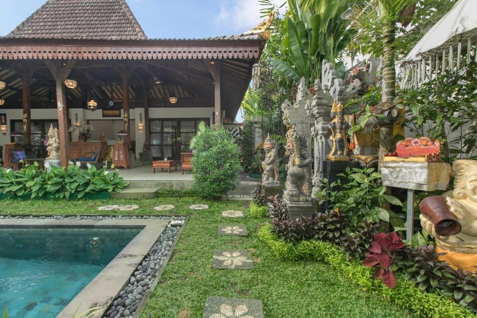 Balinese Style 2 Bedroom Villa in Ubud Private Pool Villa in Sukawati