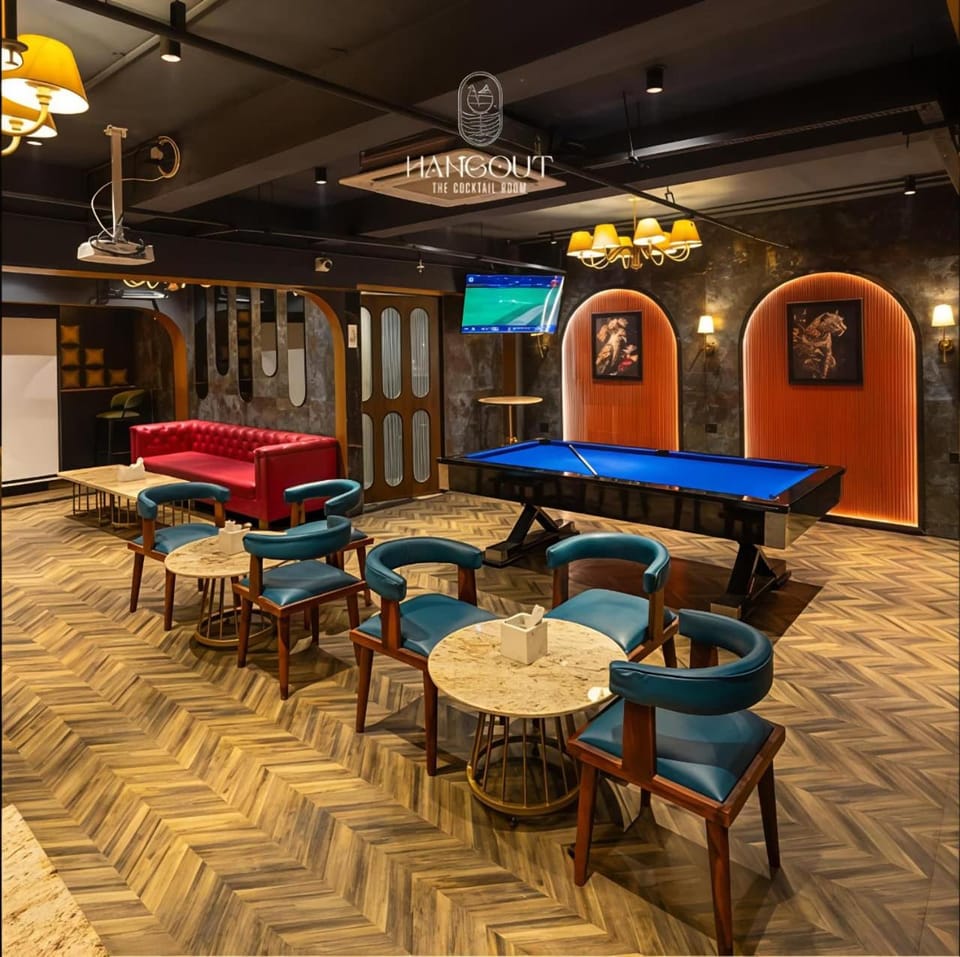 Lounge or bar