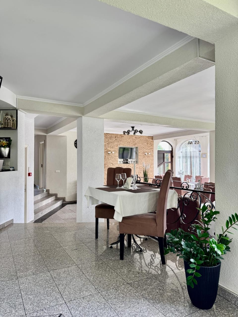 Oana's Boutique Bed and Breakfast in Brașov County