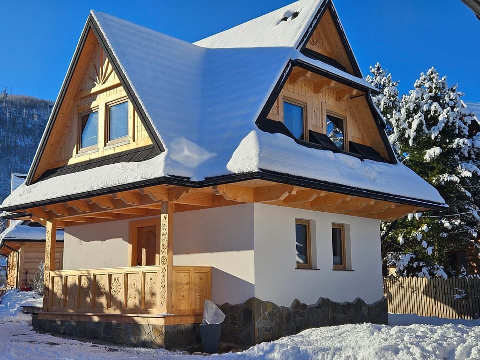 Kirowy Domek II Chalet in Lesser Poland Voivodeship