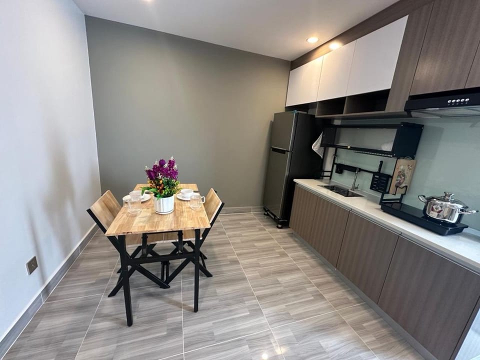 Western standards spacious affordable 1 bedrm apt Apartment in Phnom Penh Province