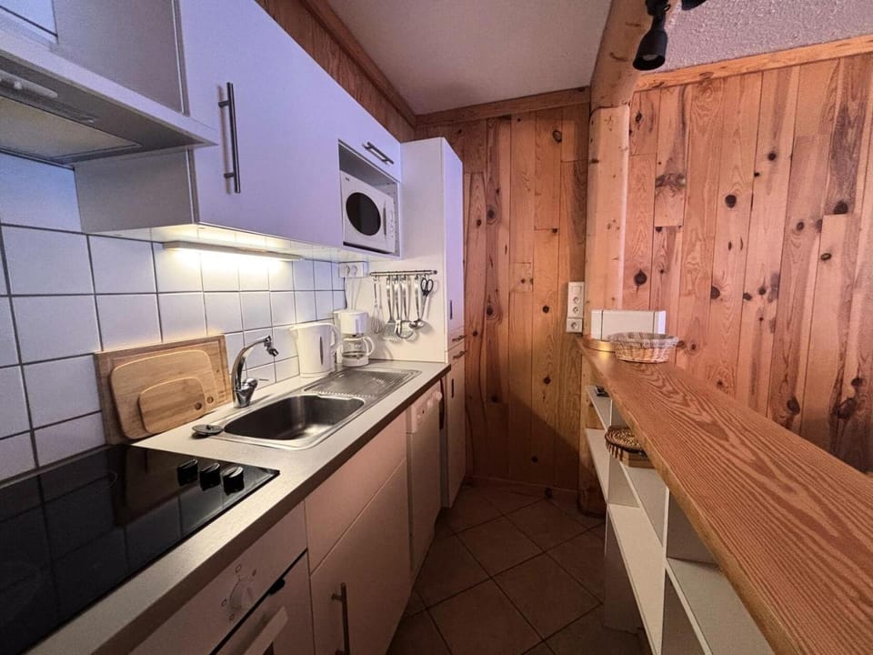 Résidence Le Fitz Roy - 2 Pièces + cabine 6 pers - LE FITZ ROY - 015FI - PLAGNE CENTRE MAE-4513 Cabin in Mâcot-la-Plagne