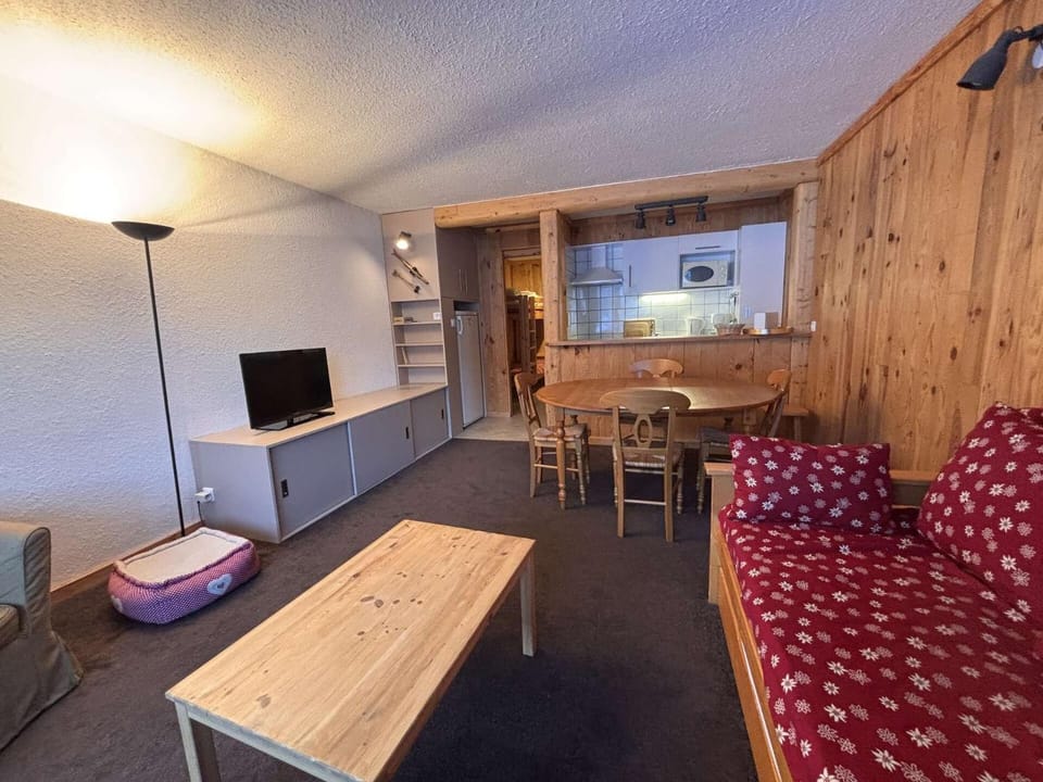Résidence Le Fitz Roy - 2 Pièces + cabine 6 pers - LE FITZ ROY - 015FI - PLAGNE CENTRE MAE-4513 Cabin in Mâcot-la-Plagne