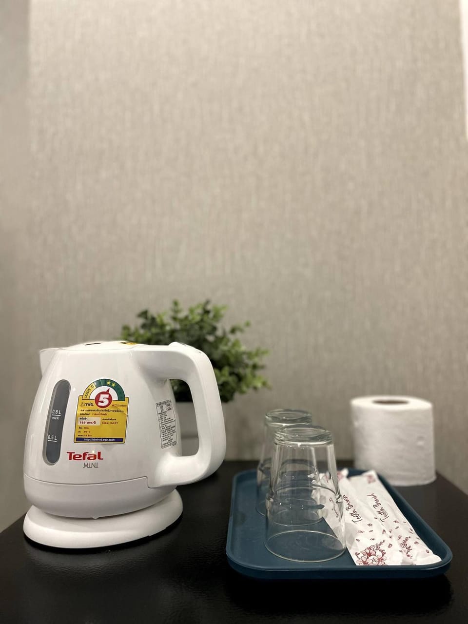 Coffee/tea facilities, Kitchen or kitchenette