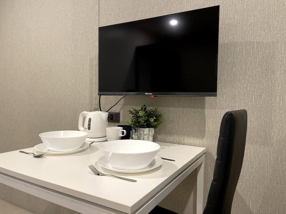 TV and multimedia, Dining area