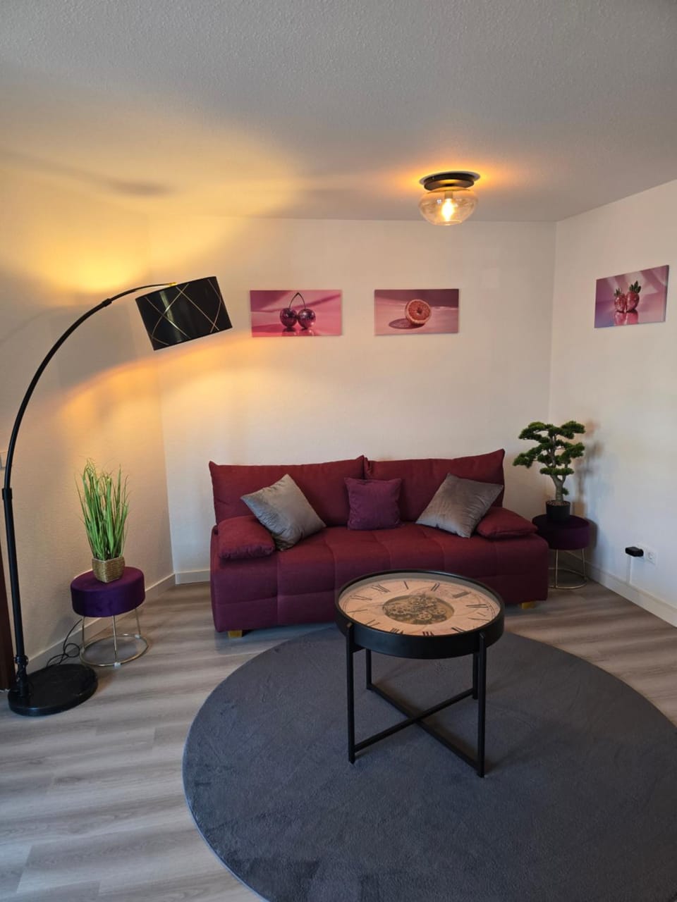 TV and multimedia, Living room, Seating area