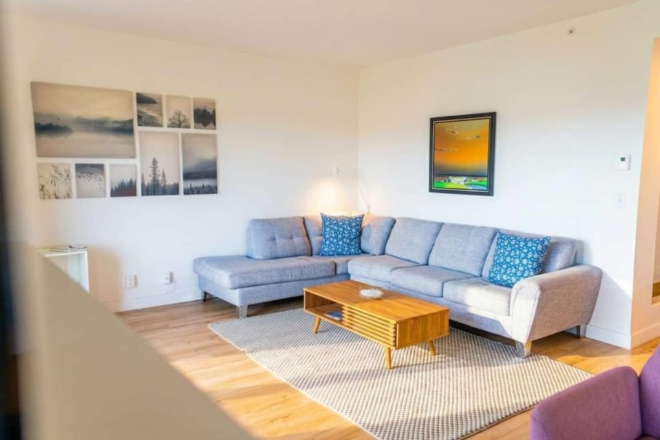 Luxury Condo with Stunning View and Pool Apartment in Baie-Saint-Paul