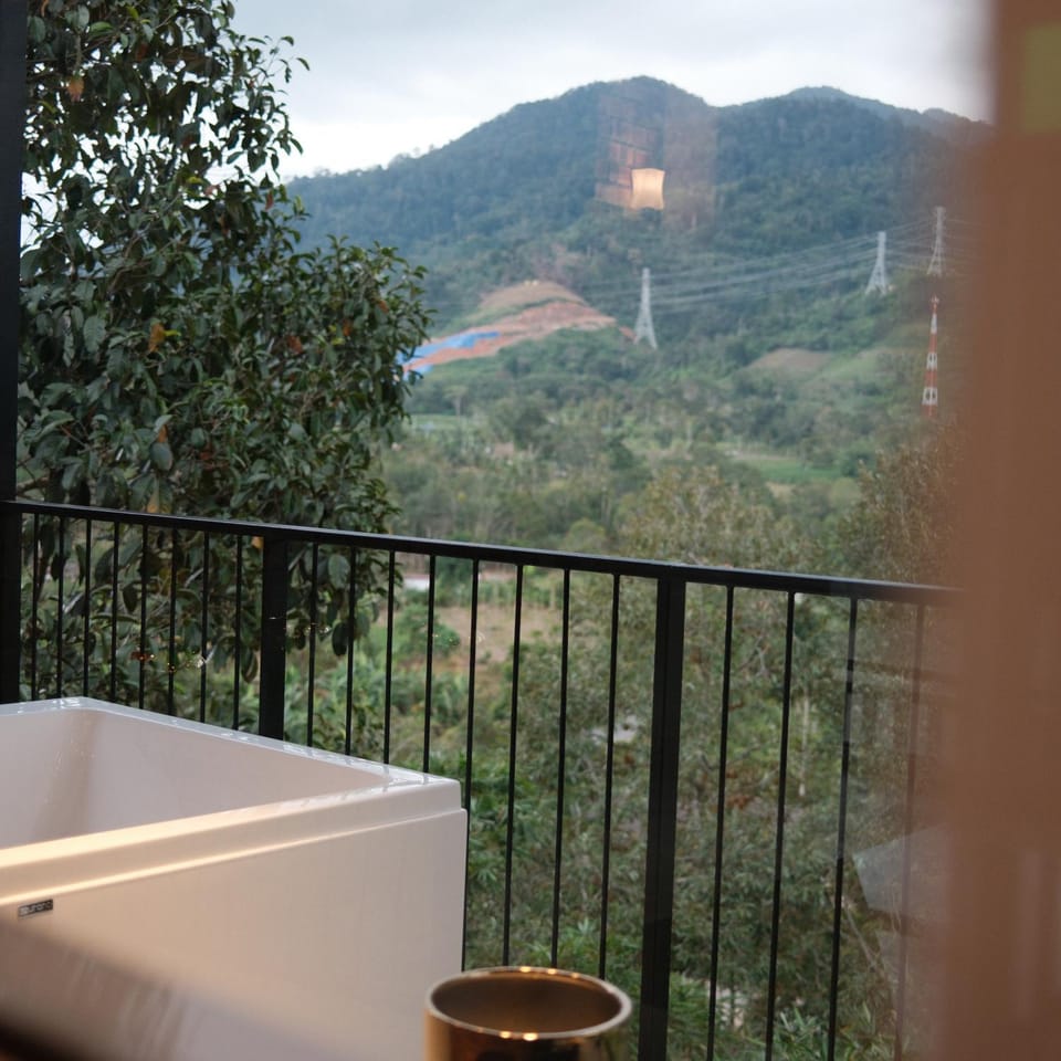 LEKIR by D Manggis Private Jacuzzi Villa, Mount Nuang View Janda Baik Vacation rental in Selangor, Malaysia