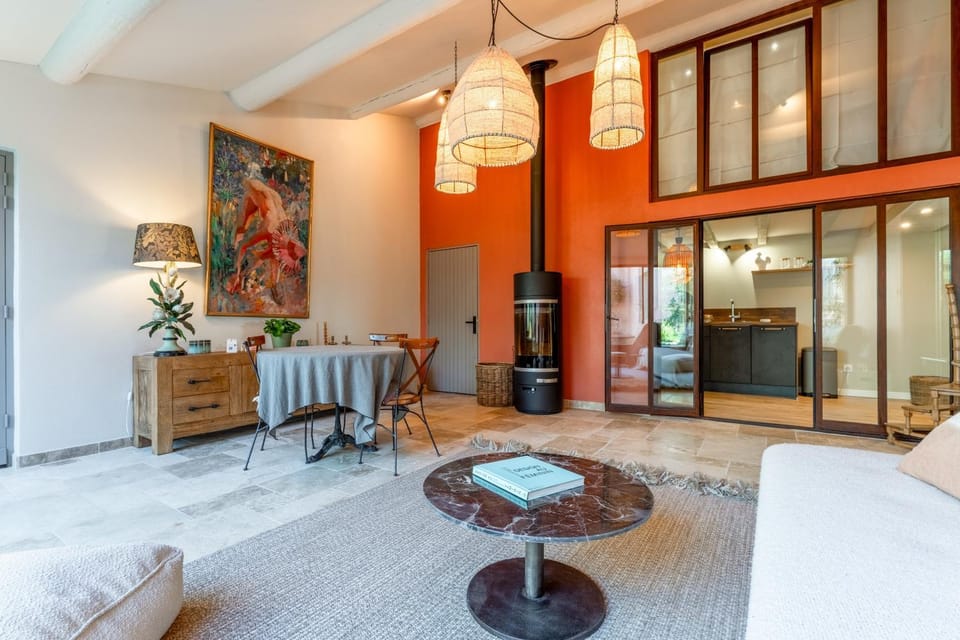 Property building, Living room