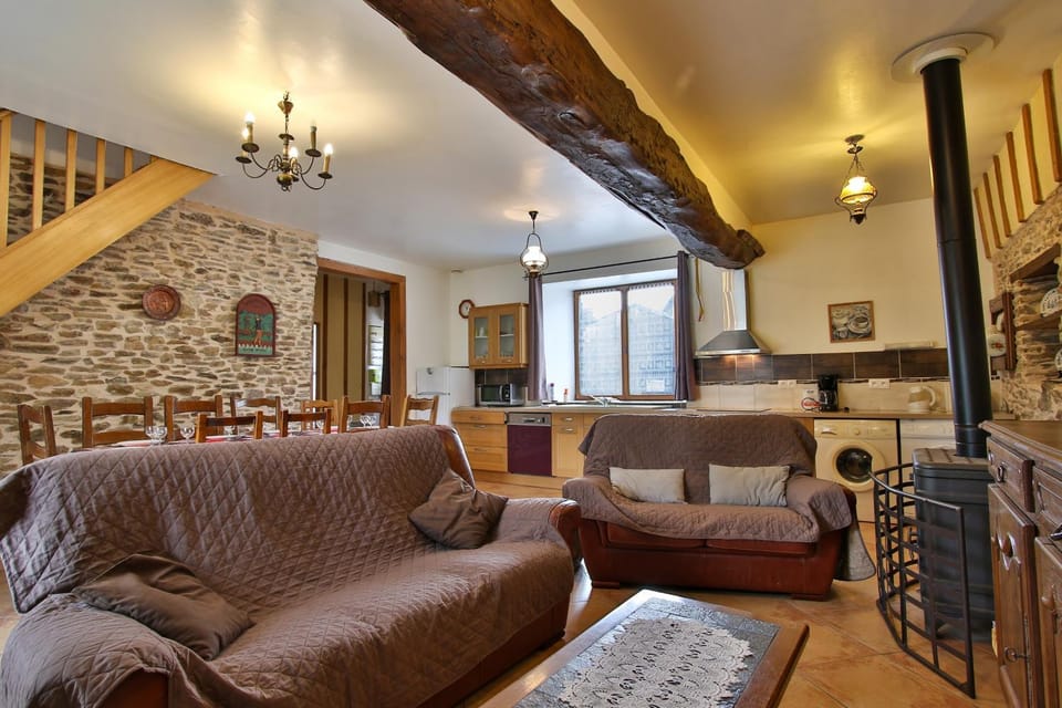 Property building, Living room