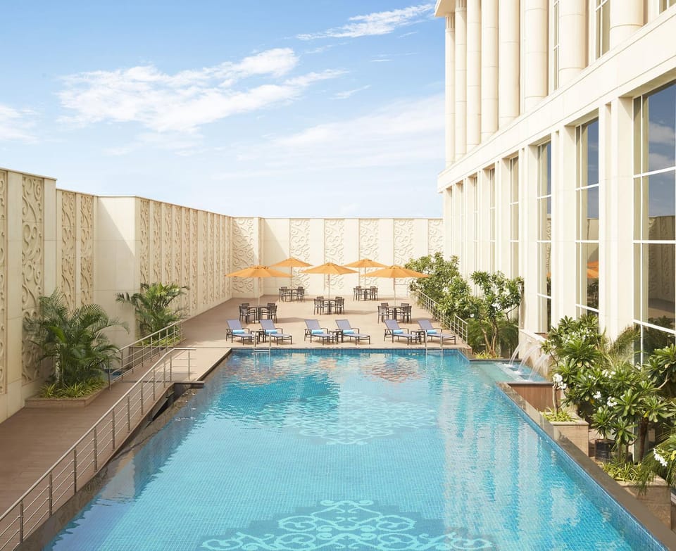 Pool view, Swimming pool