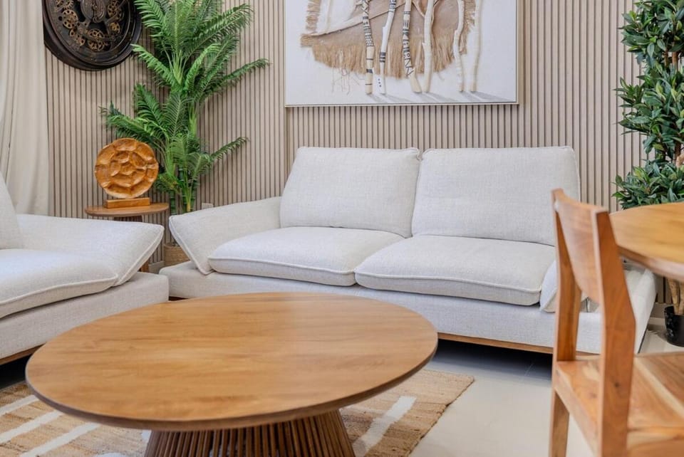 1BR Exclusive Apartment in AlZahia - Workstation Apartment in Al Sharjah