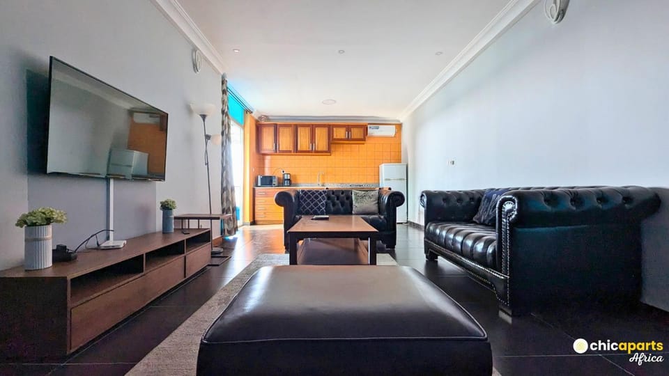 Communal lounge/ TV room, TV and multimedia, Living room, Seating area