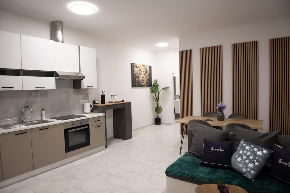 Living room, Photo of the whole room, kitchen