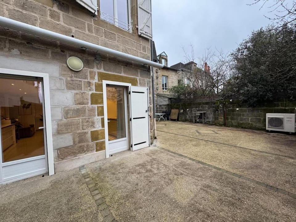 Le Kandinsky, avec terrasse et climatisation Apartment in Nouvelle-Aquitaine