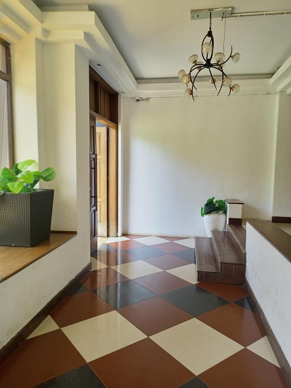 Golden Crest suite with Rooftop Pool Hotel in Nairobi County