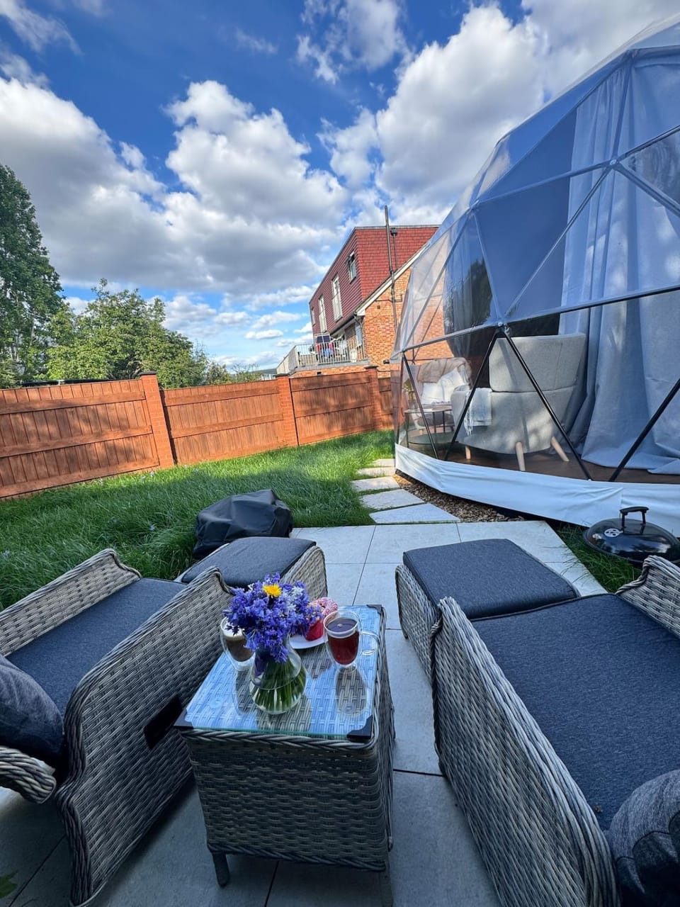 Princess Milena 2 Luxury tent in London Borough of Ealing