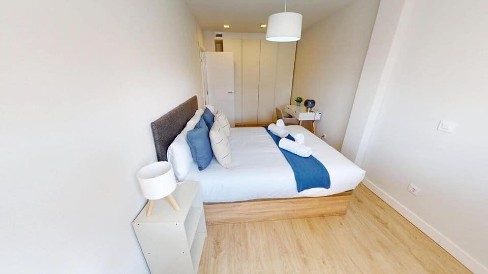 Stunning penthouse in Cuatro Caminos for 4 pax - Artistas 1 Apartment in Madrid