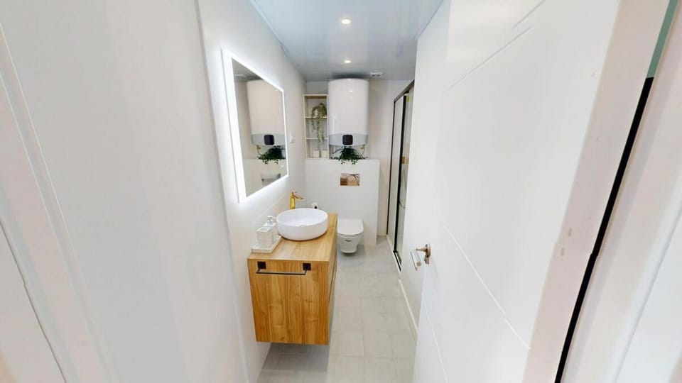 Stunning 2-bedrooms penthouse in Cuatro Caminos - Artistas 2 Apartment in Madrid