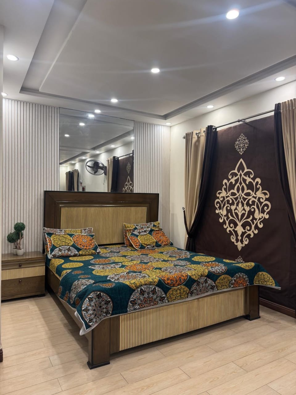 Studio 4U Apartment in Lahore