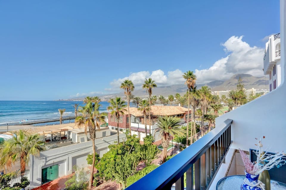 Amazing Sea Views Duplex 2 bedrooms Parque Santiago Casa Nicole Apartment in Playa de las Americas