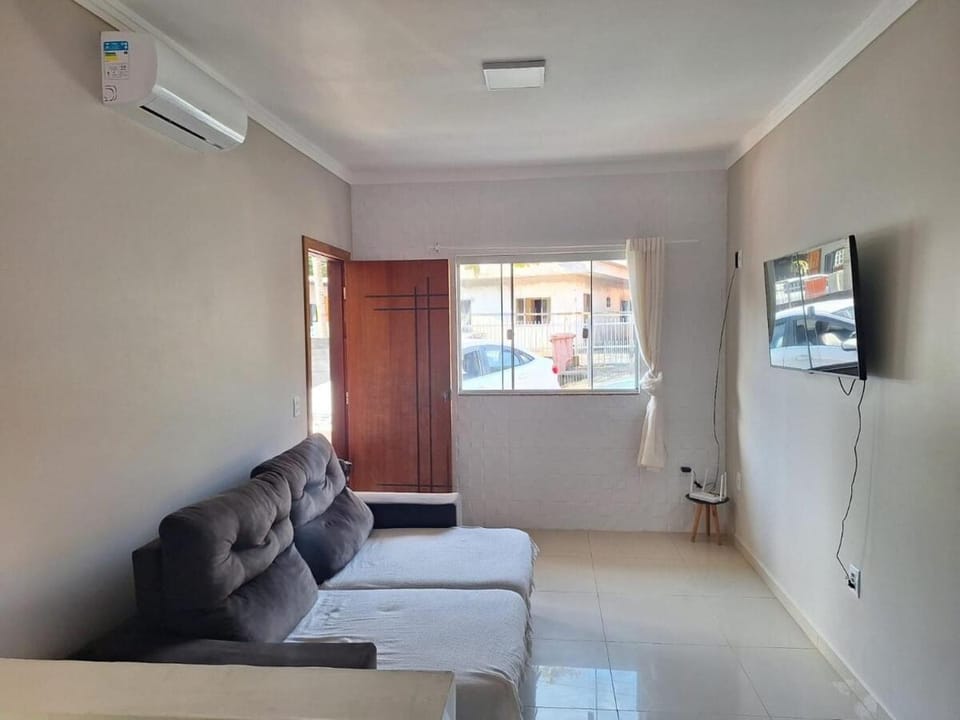 Casa para temporada no NORTE DA ILHA - FLORIANÓPOLIS House in Florianopolis
