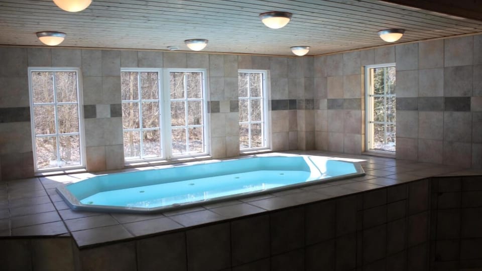 Hot Tub