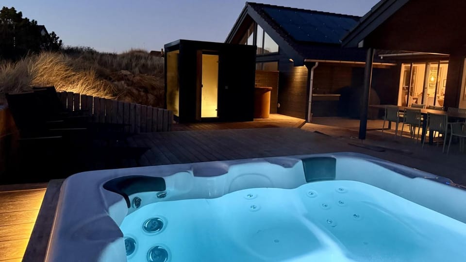 Hot Tub