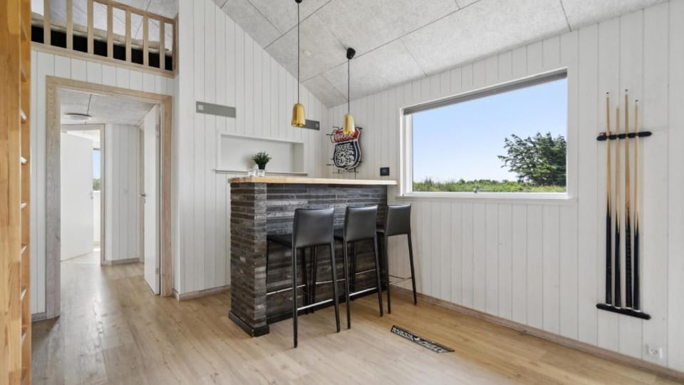 Lounge or bar