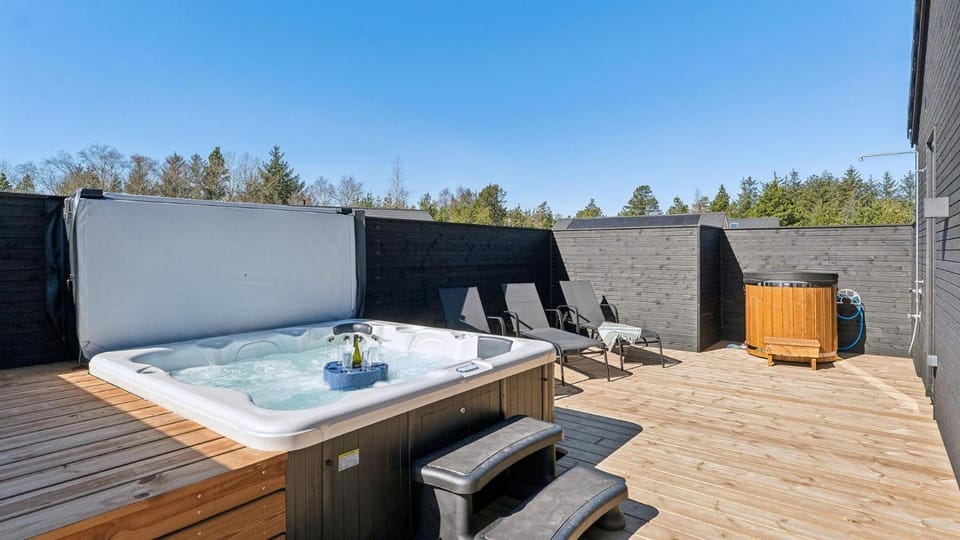 Hot Tub