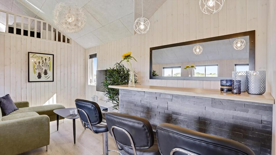 Lounge or bar