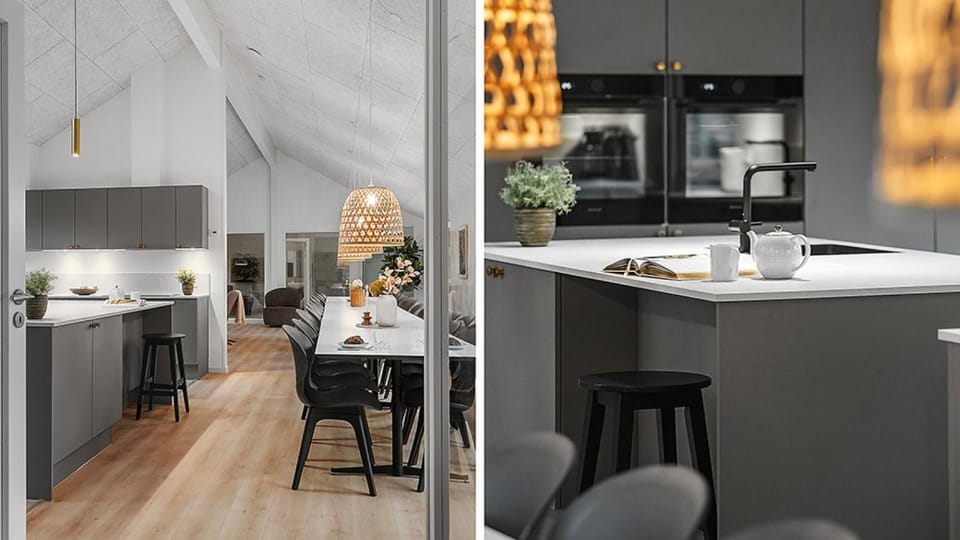 Kitchen or kitchenette