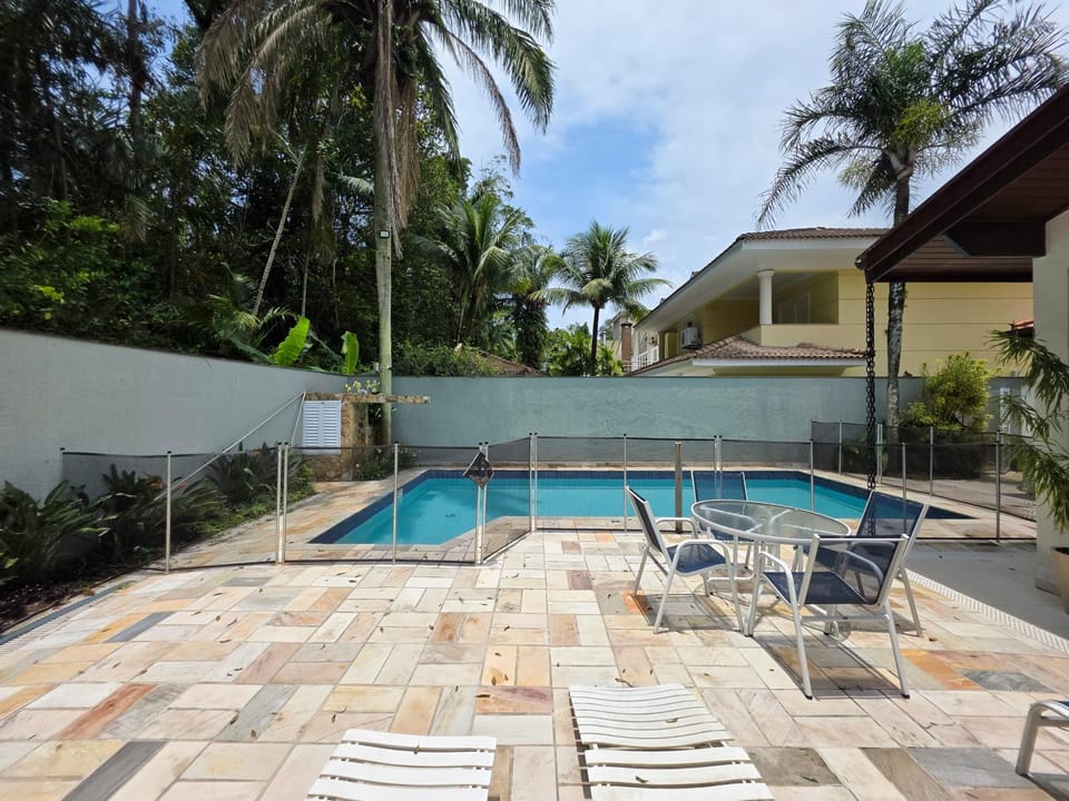 Day, Pool view, Swimming pool, sunbed