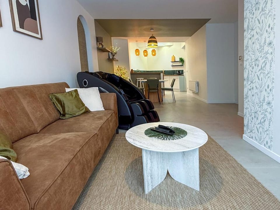 La suite précieuse - Lieu d'exception avec spa House in Calais