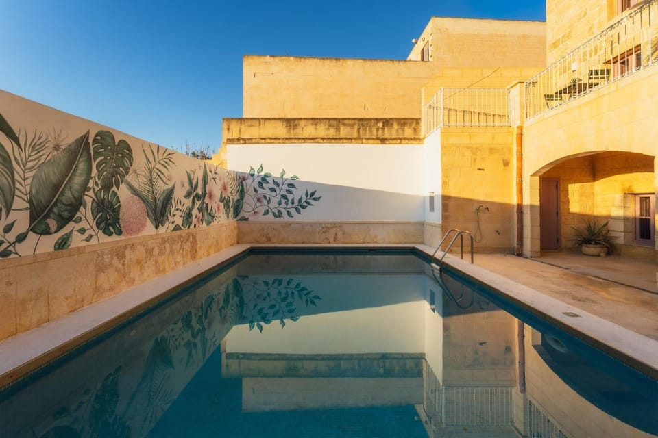 San Lawrenz Farmhouse Rustic Retreat with Pool Villa in Malta