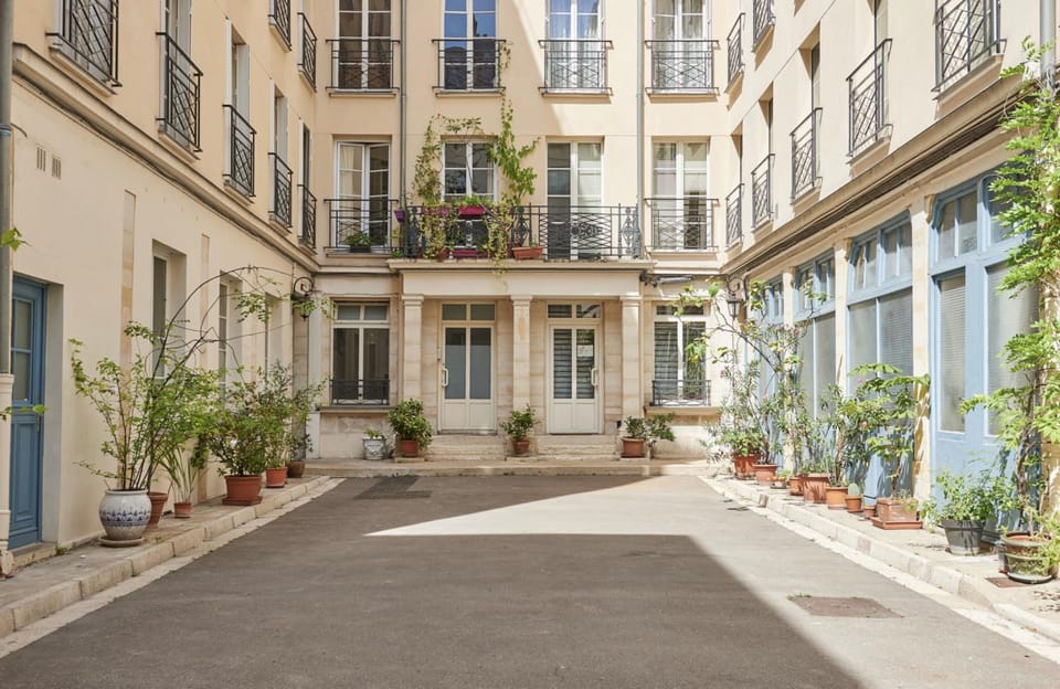 Inner courtyard view
