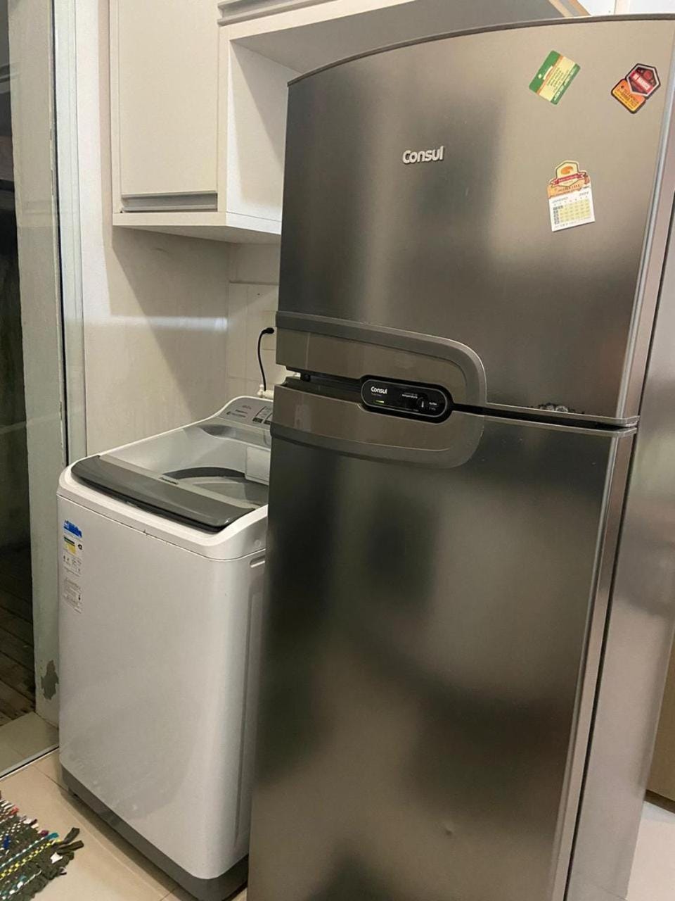 Kitchen or kitchenette, washing machine