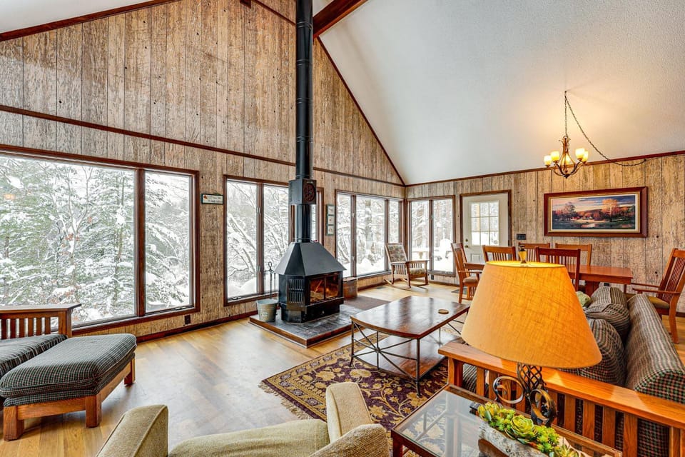 Pere Marquette Riverfront Retreat, Fish On-Site! House in Michigan