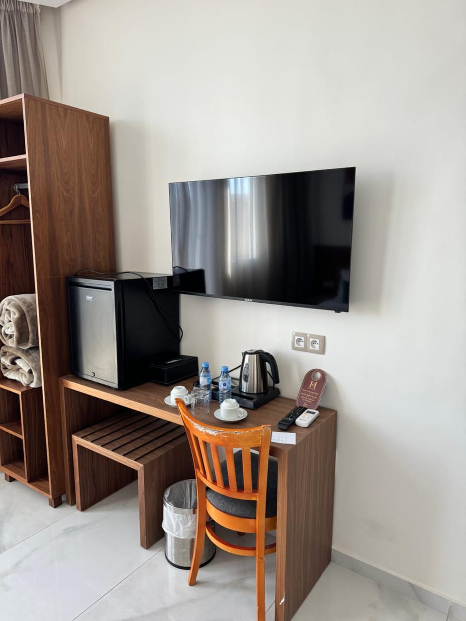 TV and multimedia, Coffee/tea facilities, minibar