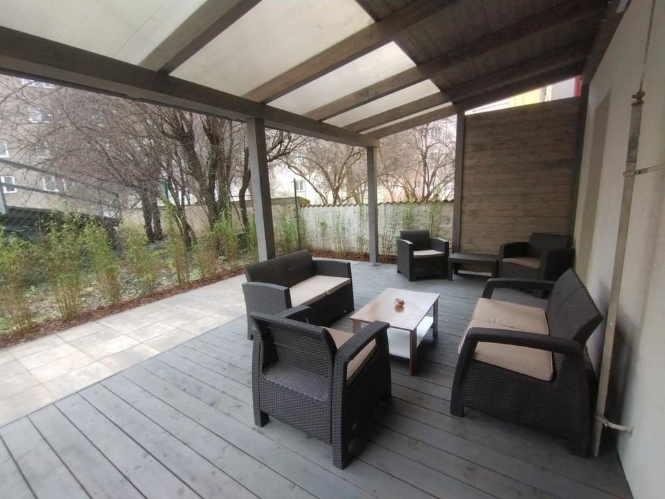 Balcony/Terrace, Seating area