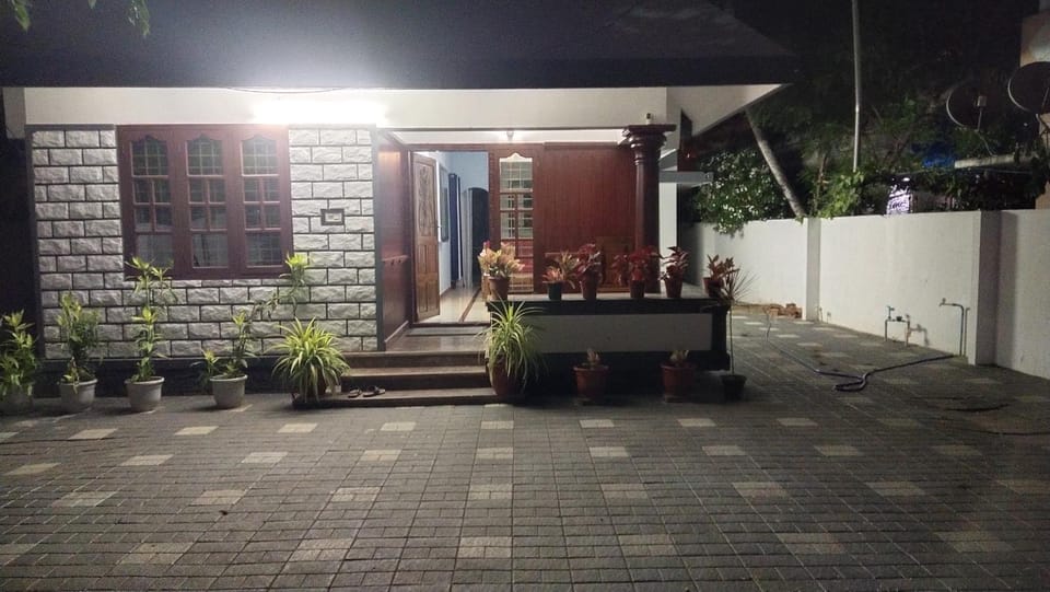 wave inn Vacation rental in Alappuzha