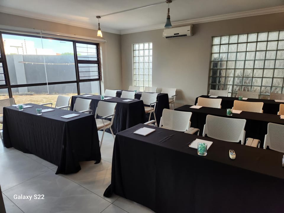 Pado B & B Bed and Breakfast in Port Elizabeth