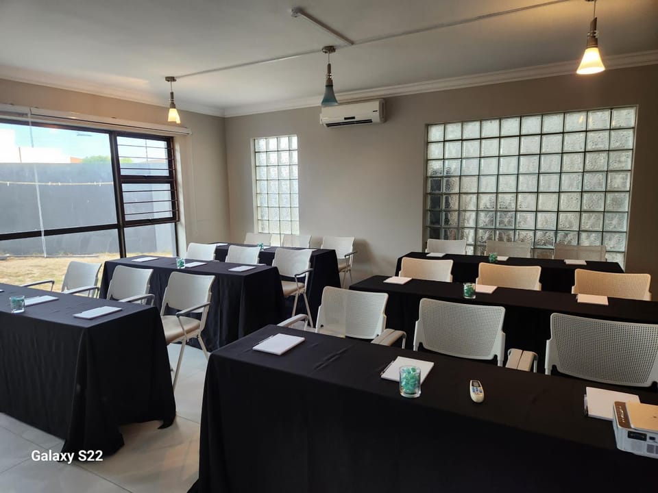Pado B & B Bed and Breakfast in Port Elizabeth