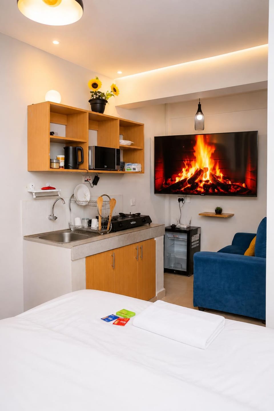 Kitchen or kitchenette