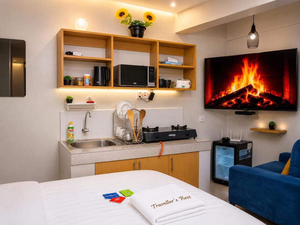 TV and multimedia, Coffee/tea facilities, Kitchen or kitchenette, stove