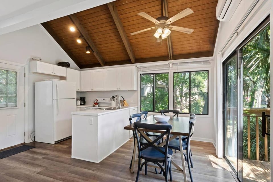 61 Night Heron - Sea Pines Villa, Sleeps 8 Villa in Hilton Head Island
