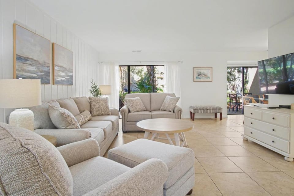 3 BD - 456 Plantation Club House in Hilton Head Island