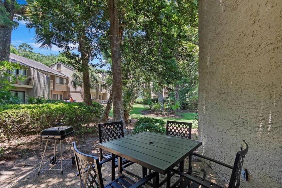 3 BD - 456 Plantation Club House in Hilton Head Island