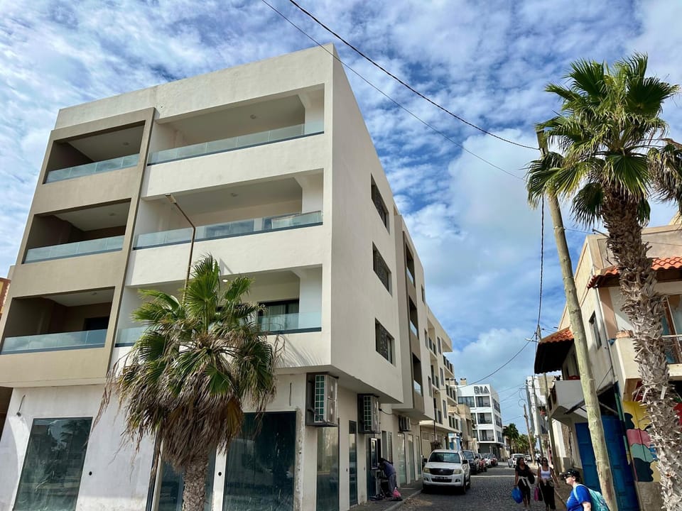 Praça Presidente - By Bobbywashere Apartment in Santa Maria
